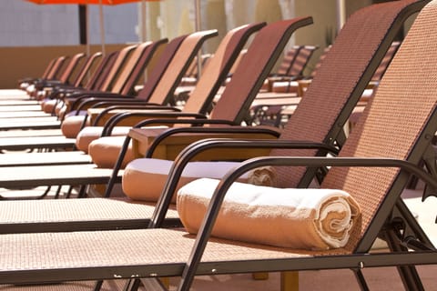 Outdoor pool, cabanas (surcharge), pool umbrellas