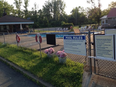 Seasonal outdoor pool