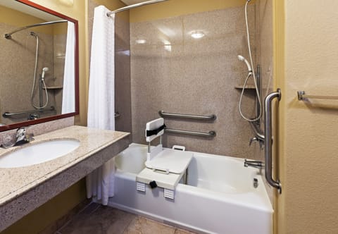Studio Suite, 1 Queen Bed, Accessible (Mobility Tub) | Bathroom | Free toiletries, hair dryer, towels