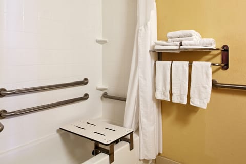 Suite, Accessible, Non Smoking (HEARING) | Bathroom | Combined shower/tub, free toiletries, hair dryer, towels