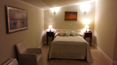 Classic Double Room, Balcony | Egyptian cotton sheets, Select Comfort beds, minibar, in-room safe