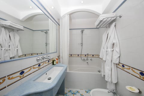 Standard Double or Twin Room, Balcony, Garden View | Bathroom | Shower, free toiletries, hair dryer, bathrobes