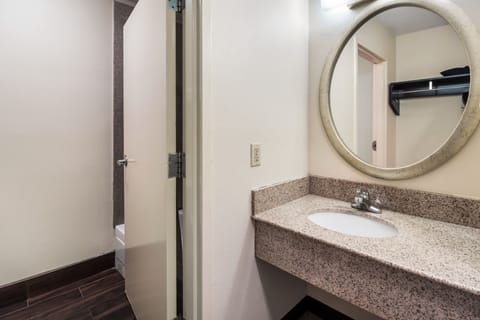 Deluxe Room, 2 Queen Beds, Non Smoking | Bathroom sink