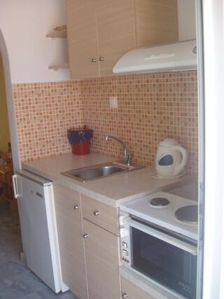 Studio, Sea View | Private kitchenette | Fridge, oven, stovetop, electric kettle