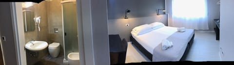 Superior Twin Room | Minibar, in-room safe, desk, soundproofing