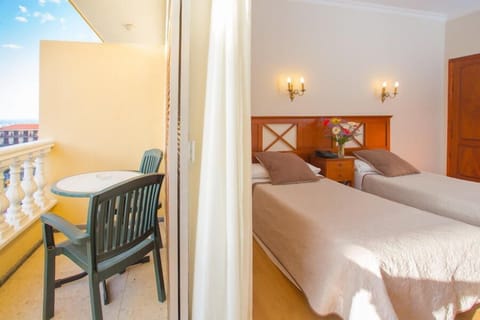 Superior Room | Desk, iron/ironing board, free WiFi