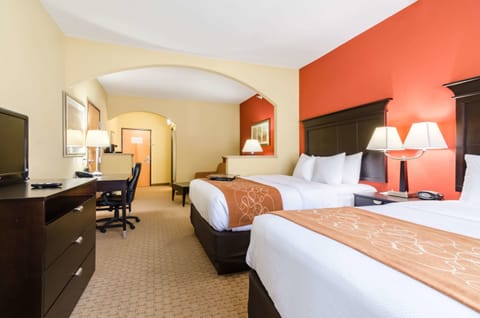 Suite, Multiple Beds, Non Smoking | Pillowtop beds, desk, iron/ironing board, rollaway beds