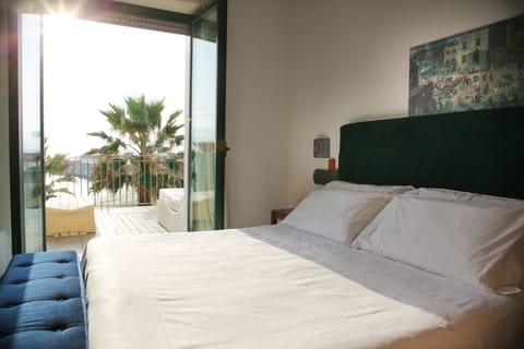 Panoramic Double or Twin Room | Individually decorated, desk, blackout drapes, soundproofing