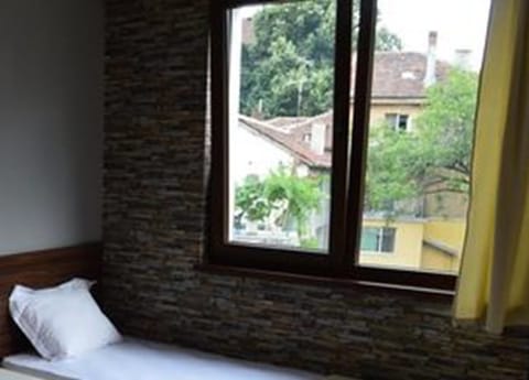 Single Room, Balcony | In-room safe, desk, iron/ironing board, free WiFi