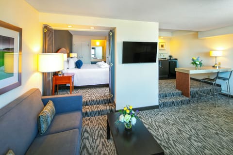 Superior Suite (1 Bedroom King) | Premium bedding, desk, laptop workspace, blackout drapes