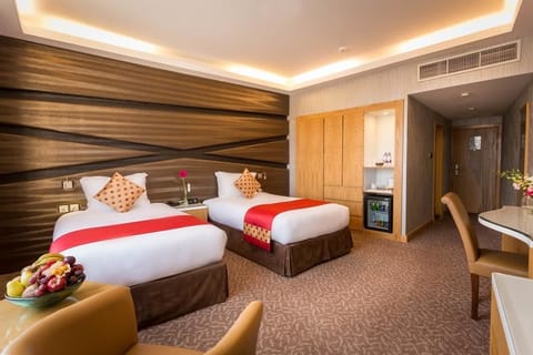 Deluxe Twin Room | In-room safe, soundproofing, iron/ironing board, free WiFi