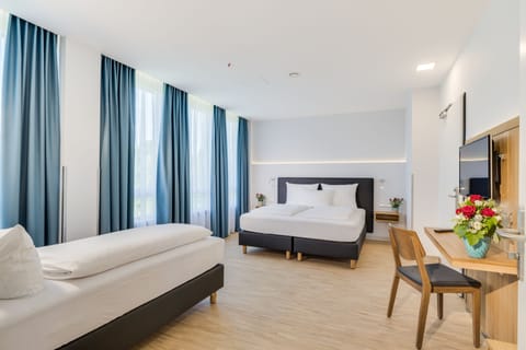 Triple Room, 1 Bedroom, Non Smoking | Room amenity