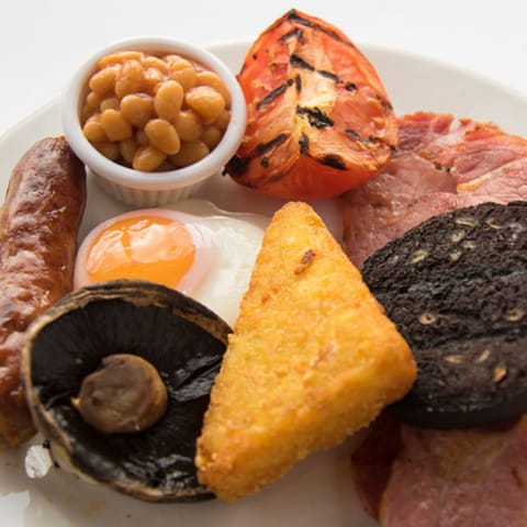 Daily English breakfast (GBP 8.25 per person)