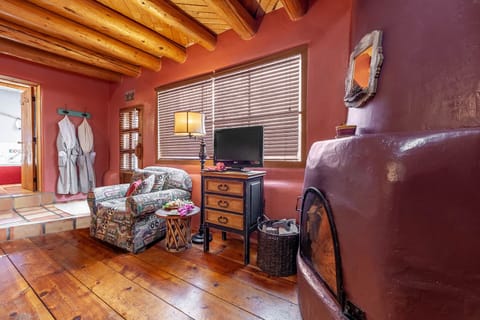 Panoramic Suite, 1 King Bed, Balcony, Mountain View | Premium bedding, down comforters, individually decorated