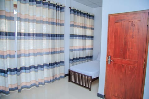 Standard Triple Room | Free WiFi