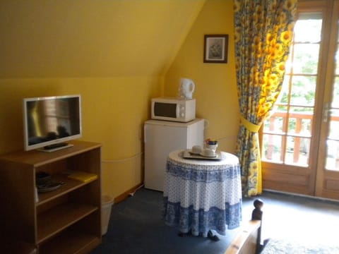 Double Room (Jaune) | Room amenity