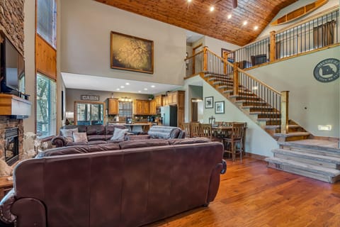 Welcome to Cedar Rock Lodge!  The perfect spot for a wonderful vacation!