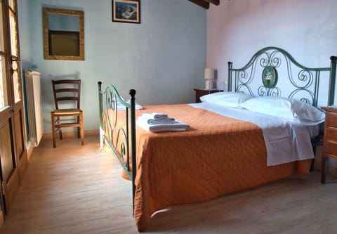 Apartment, 3 Bedrooms | Iron/ironing board, free WiFi, bed sheets