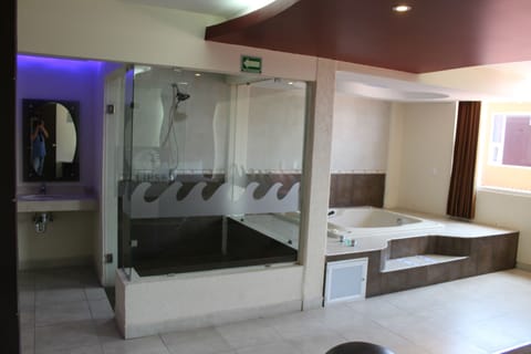 Suite, 1 King Bed, Non Smoking | Bathroom sink