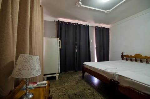 In-room safe, soundproofing, wheelchair access