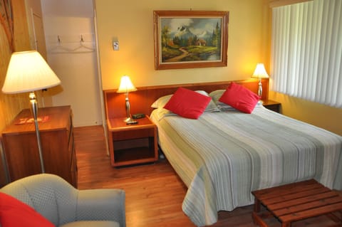 Superior Room, Fireplace, Lake View | Cribs/infant beds, rollaway beds, free WiFi, bed sheets