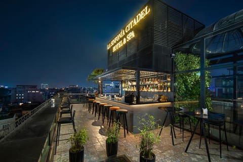 Rooftop bar