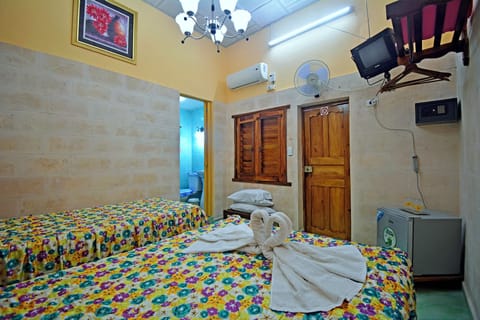 Basic Double Room | In-room safe, free WiFi