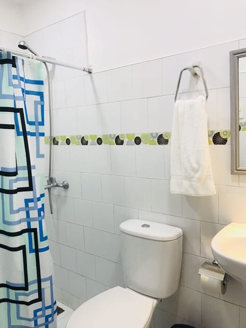 Design Apartment, Multiple Beds, Balcony | Bathroom | Shower, free toiletries, towels