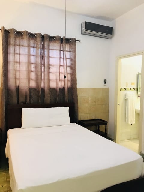 Comfort Apartment, Multiple Beds, Non Smoking | 2 bedrooms, in-room safe, iron/ironing board, bed sheets
