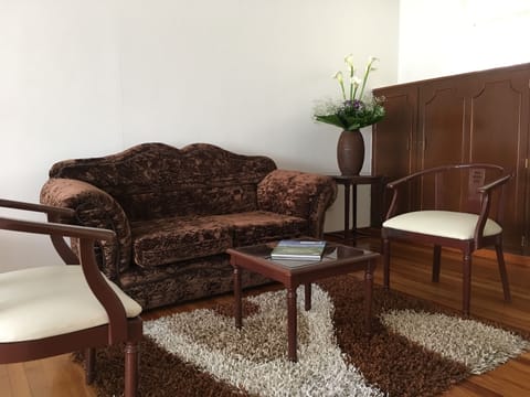 Standard Room, 1 Double Bed, Non Smoking | Living area | 32-inch plasma TV with cable channels, TV