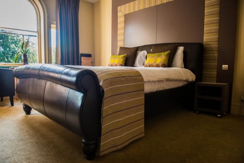 Executive Double or Twin Room | Premium bedding, pillowtop beds, individually decorated