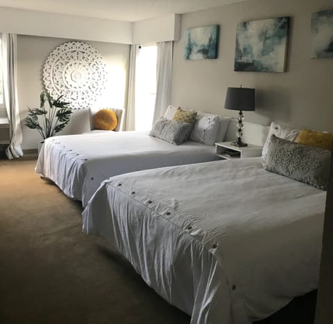 Classic Double Room, Non Smoking | Down comforters, individually decorated, individually furnished