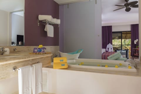 Junior Suite, Garden View (Family Selection) | Bathroom | Separate tub and shower, free toiletries, hair dryer, bathrobes