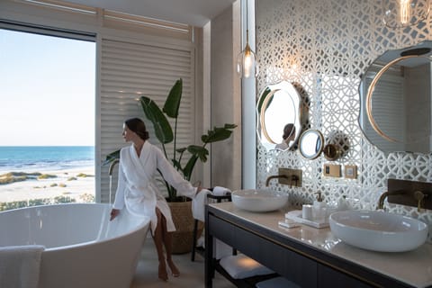 Villa, 4 Bedrooms | Bathroom | Separate tub and shower, deep soaking tub, free toiletries, hair dryer