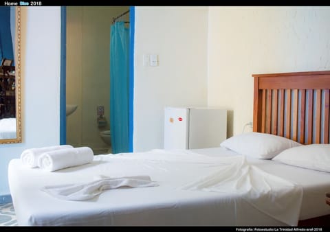 Double Room | Minibar, iron/ironing board, bed sheets