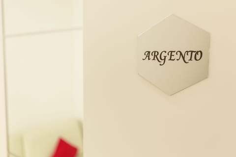 Suite, City View (ARGENTO) | Room amenity