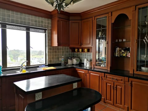 Luxury Penthouse, Multiple Beds, Accessible | Private kitchenette | Fridge, microwave, coffee/tea maker, electric kettle