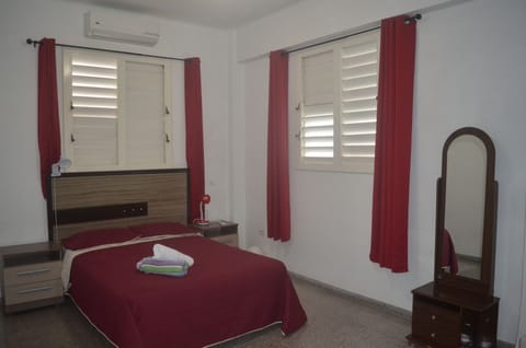 Apartment, 3 Bedrooms | 3 bedrooms, in-room safe, blackout drapes, soundproofing
