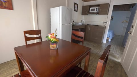 Family Apartment (2) | Private kitchen | Full-size fridge, microwave, stovetop, coffee/tea maker