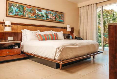 Executive Single Room, Pool View | Blackout drapes, iron/ironing board, free WiFi, bed sheets