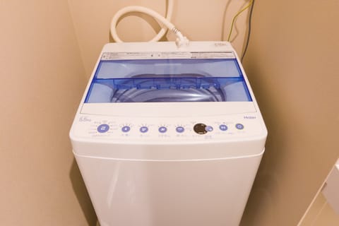 Standard Double Room, Non Smoking | Laundry