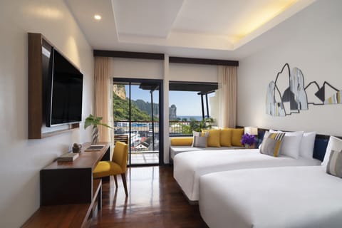 Avani Sea View Room | Beach/ocean view