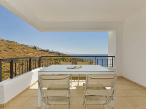 Comfort Apartment, 3 Bedrooms, Terrace, Partial Sea View | Terrace/patio