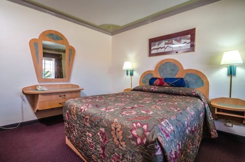 Standard Room, 1 Bedroom | 1 bedroom, free WiFi, bed sheets, wheelchair access