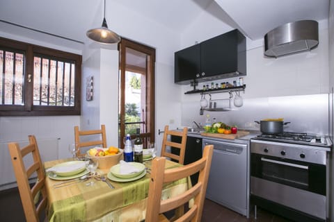 Kitchen and dining area