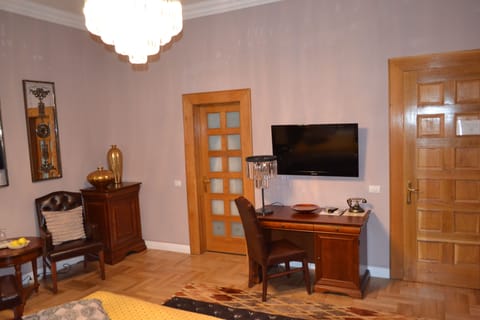 Standard Double Room | Living area | TV