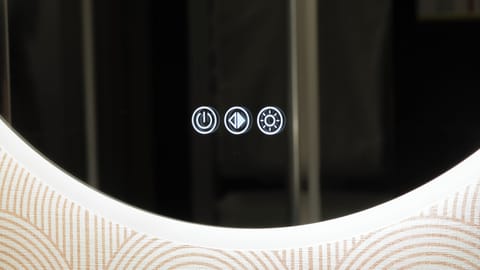 Classic Twin Room | Bathroom | Bathtub, hair dryer, towels, soap