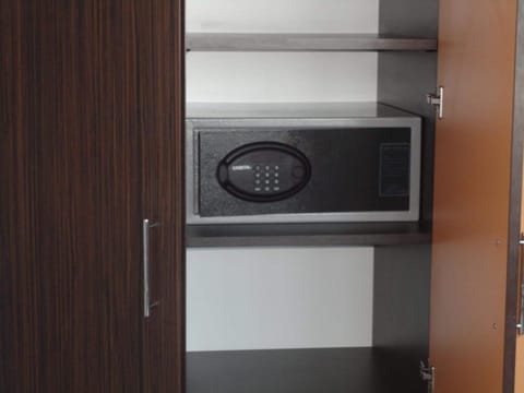 Family Apartment, 1 Double Bed with Sofa bed, Non Smoking, Kitchenette | Safe