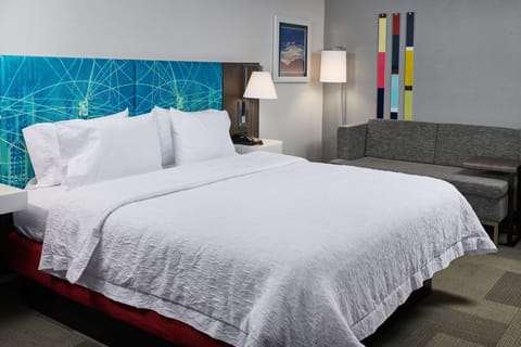 Room | Iron/ironing board, free WiFi, bed sheets, alarm clocks