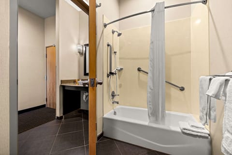 Room, 2 Queen Beds, Accessible | Accessible bathroom